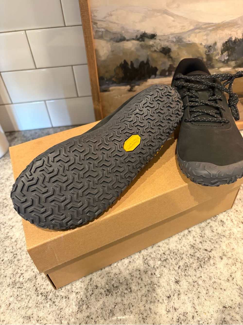 NIB Women's Merrell Vapor Glove 6 LTR Black Barefoot Minimalist Shoes Size 6.5
